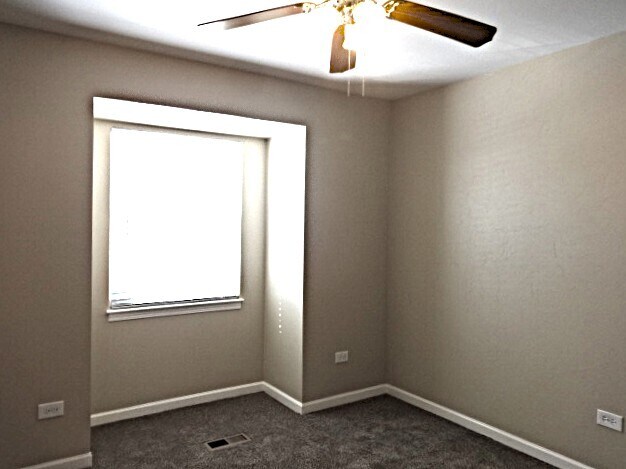 Building Photo - 1648 Quinn Dr