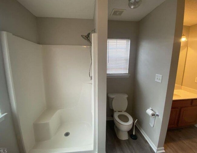 Building Photo - 230 Stirling Bridge Dr