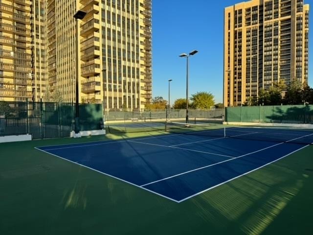 Building Photo - 300 Winston Dr