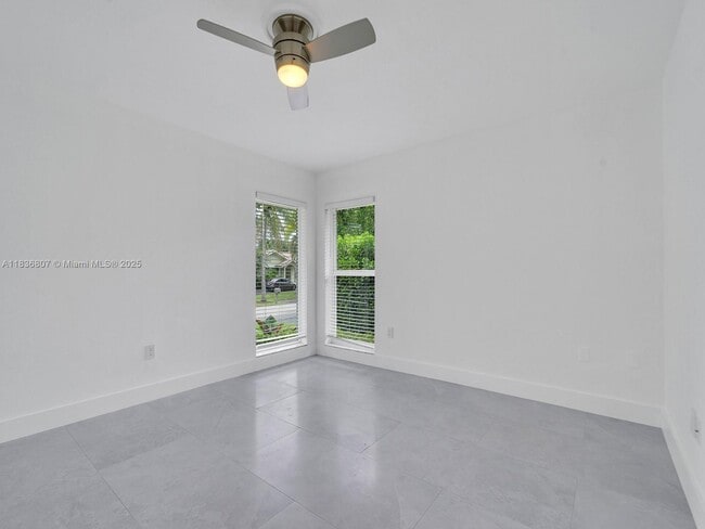 Building Photo - 7800 SW 181st Terrace