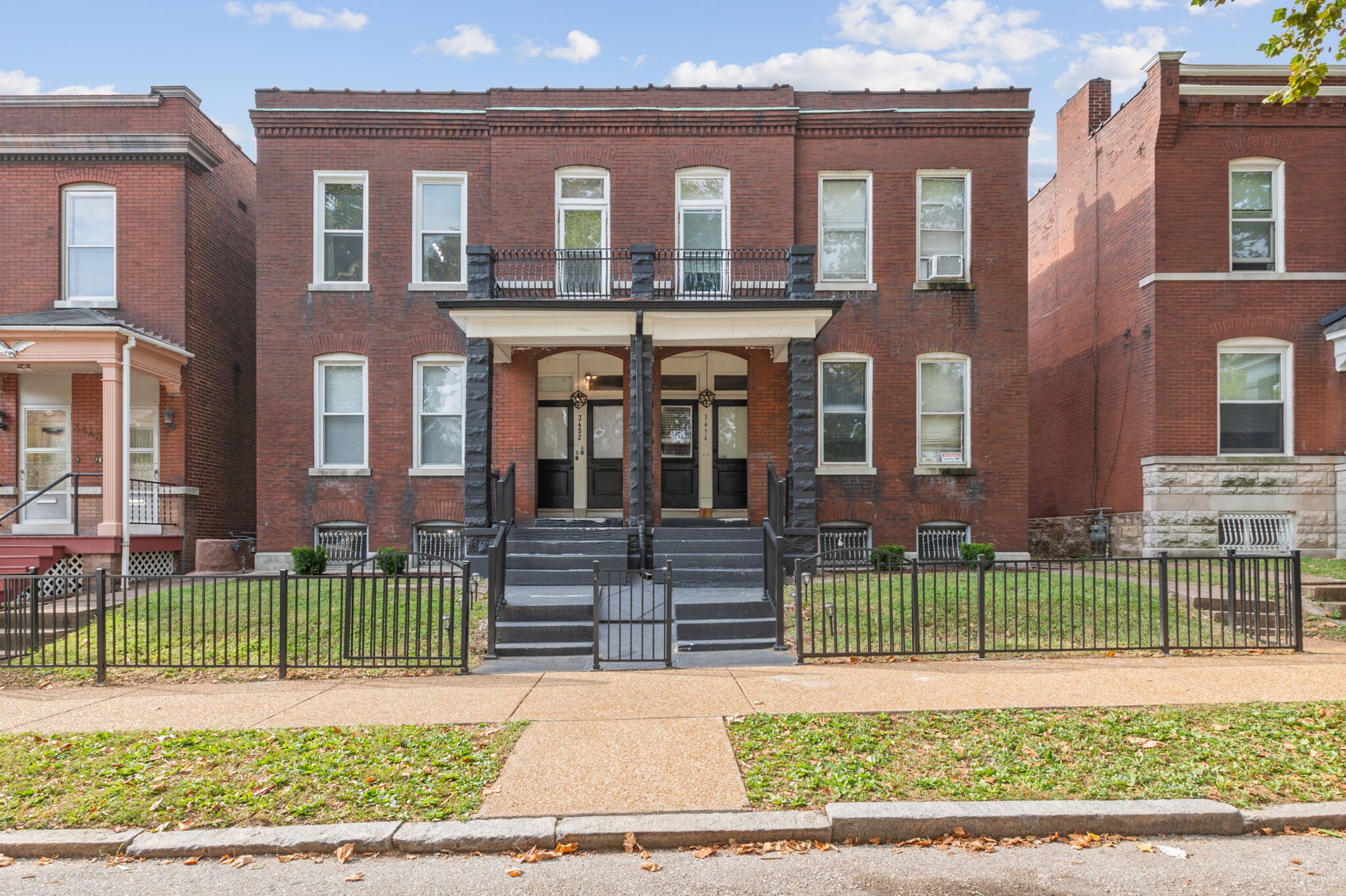 Building Photo - 3452 Alberta St