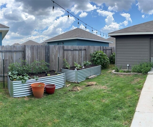 Building Photo - 234 Spiny Lizard Ln