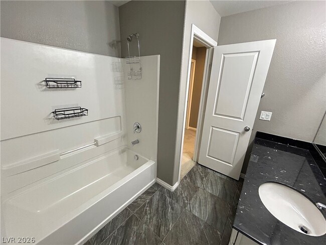 Building Photo - 9841 Colenso Ct