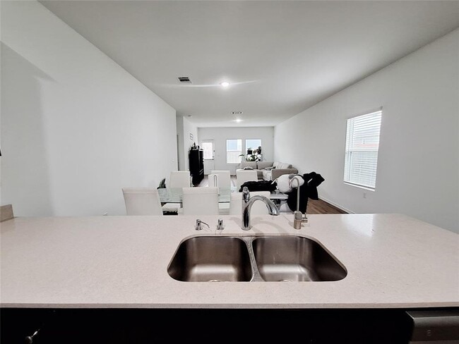 Building Photo - 14309 Sandrock Bnd