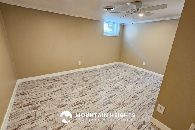 Building Photo - 2911 Hudson Cir