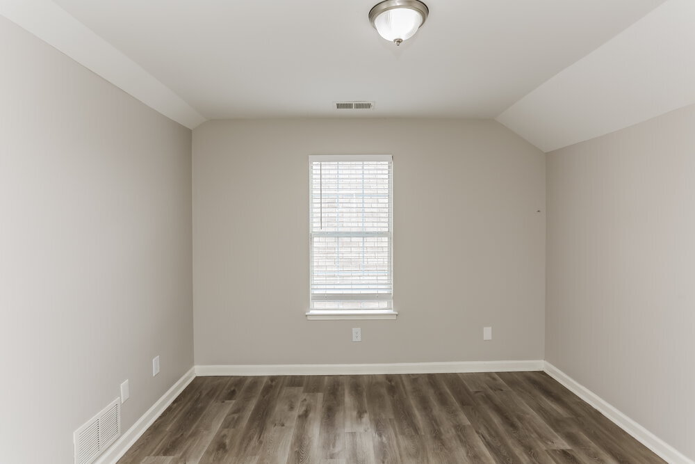 Building Photo - 9913 Vista Ridge Dr