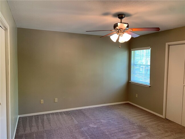 Building Photo - 461 N Garrett St