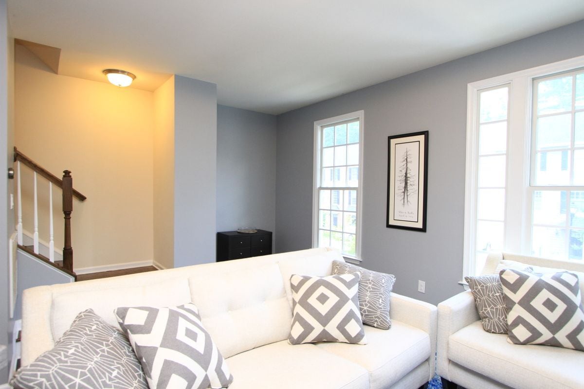 Building Photo - 129 Parkway Ct