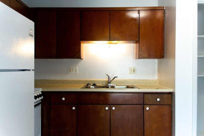 Interior Photo - The Oaks Apartments