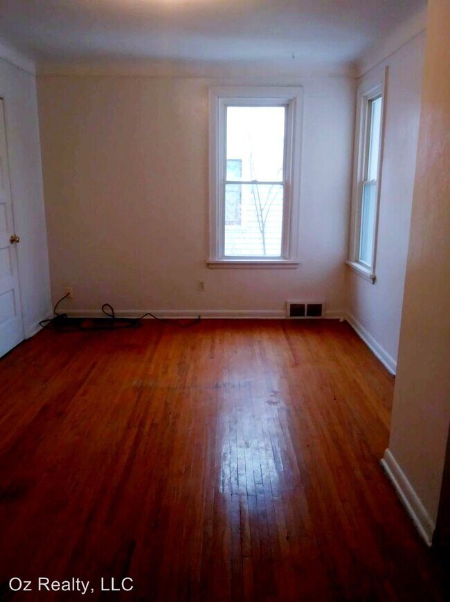 Building Photo - 837 Colburn St