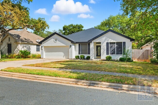 Building Photo - 4011 Travis Country Cir