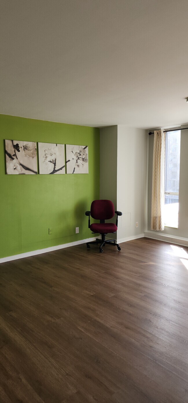 Building Photo - 44 Washington St