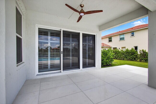 Building Photo - 11587 Manatee Bay Ln