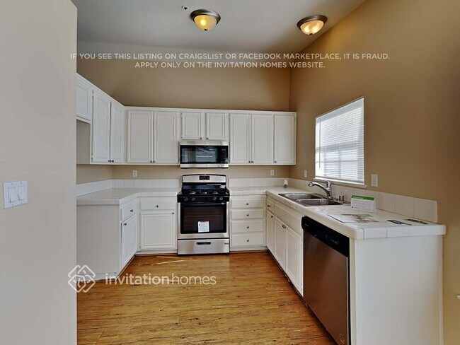 Building Photo - 11475 Blackstone Ct