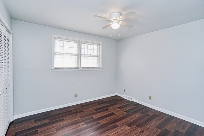 Building Photo - 105 Brandybrook Ln