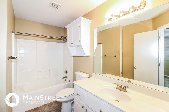 Building Photo - 2916 SE 97th St