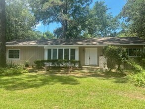 Building Photo - 3147 Shirley Dr