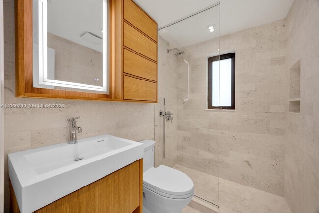 Building Photo - 3791 SW 26th Terrace