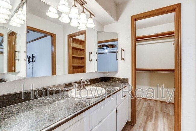 Building Photo - 13308 Marsh Ln