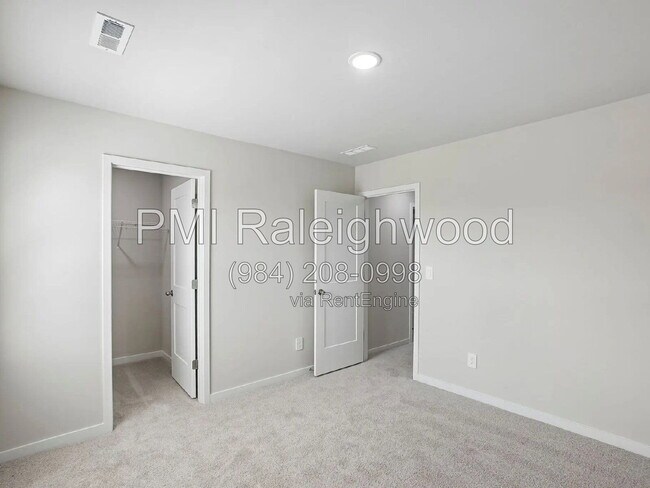 Building Photo - 5124 Cardinal Rdg Wy
