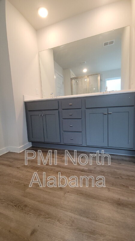 Building Photo - 7203 Chatfield Wy NW