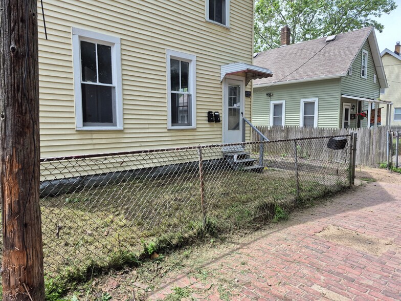 Primary Photo - 3124 W 11th Pl