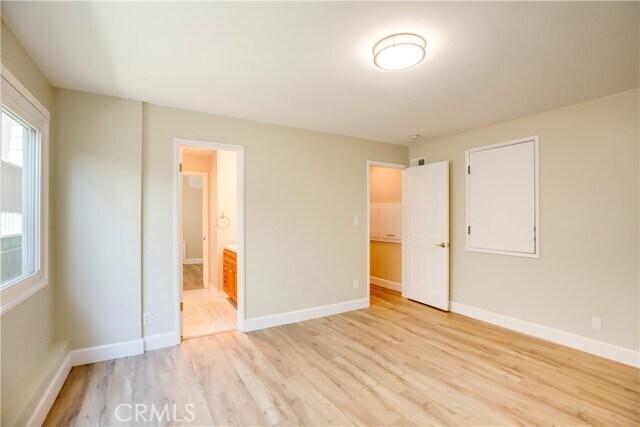 Building Photo - 224 26th St