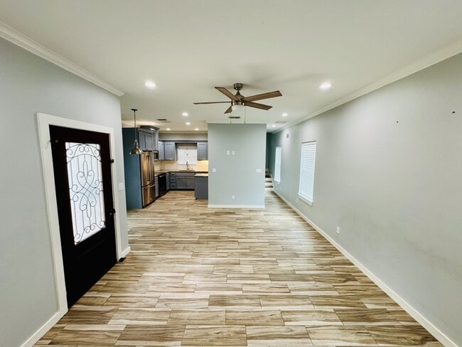 Building Photo - 2262 Hughey Dr