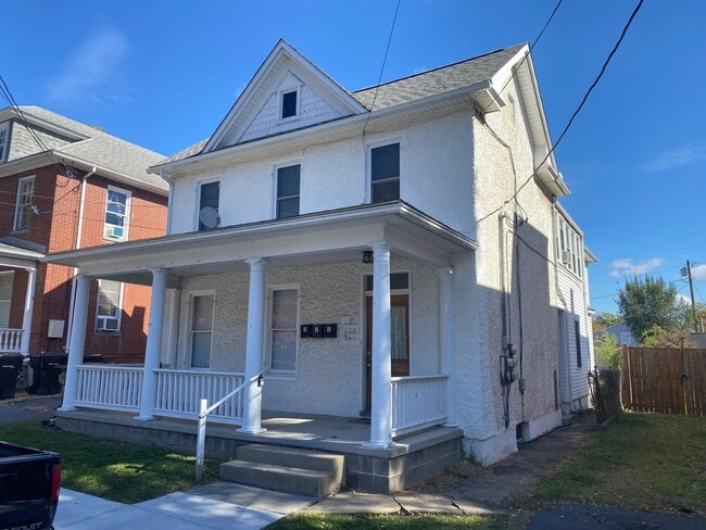 Primary Photo - 506 N Loudoun St