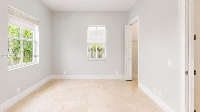 Building Photo - 5751 SW 59th St