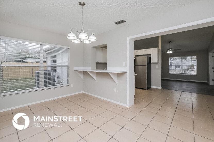 Building Photo - 7220 Exemplar Dr