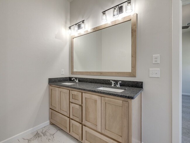 Building Photo - New Home in Azalea Farms!