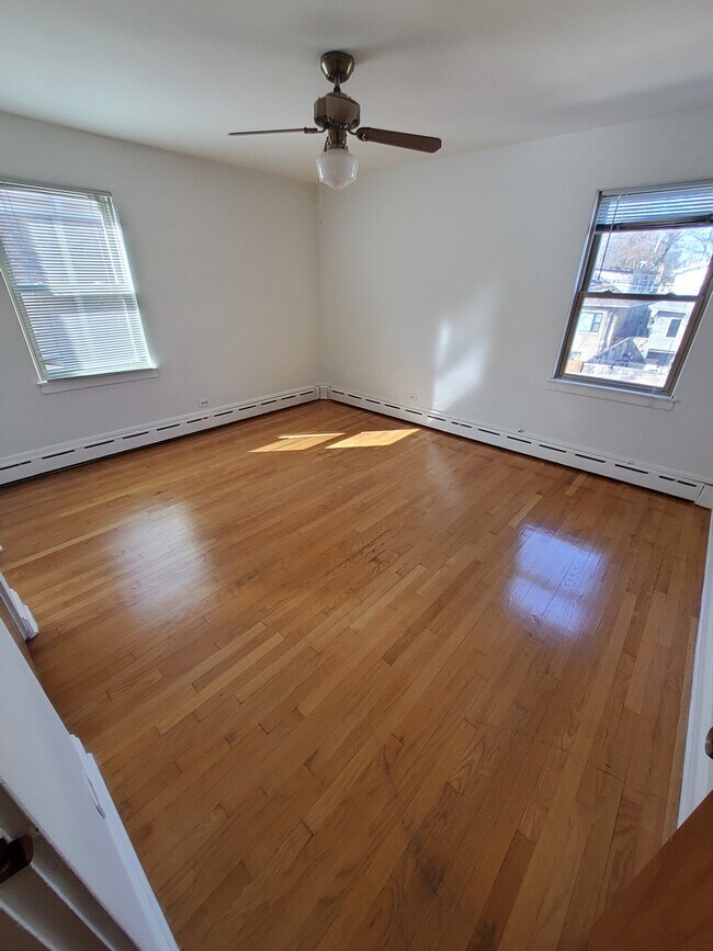 Master Bedroom - 6104 N Campbell Ave