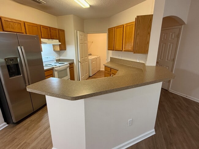 Building Photo - 785 Oakleaf Plantation Pkwy