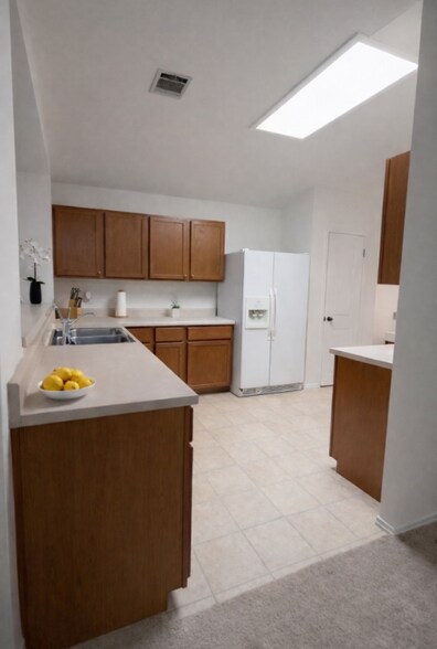 Building Photo - 203 Brooke St