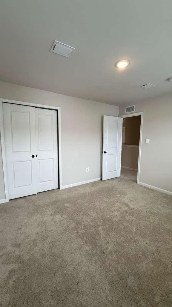 Building Photo - 57 Preening Rd