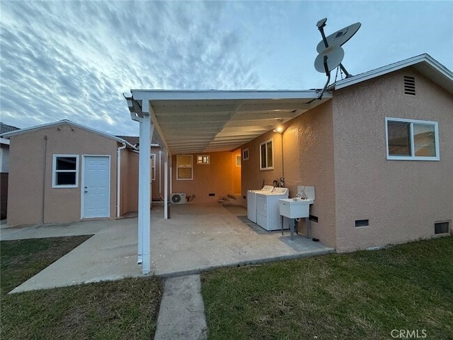 Building Photo - 1316 Walnut St