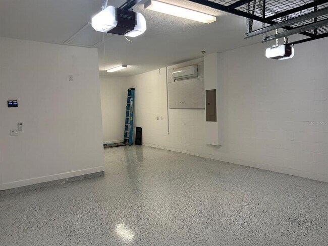 Building Photo - 7591 Purple Finch St