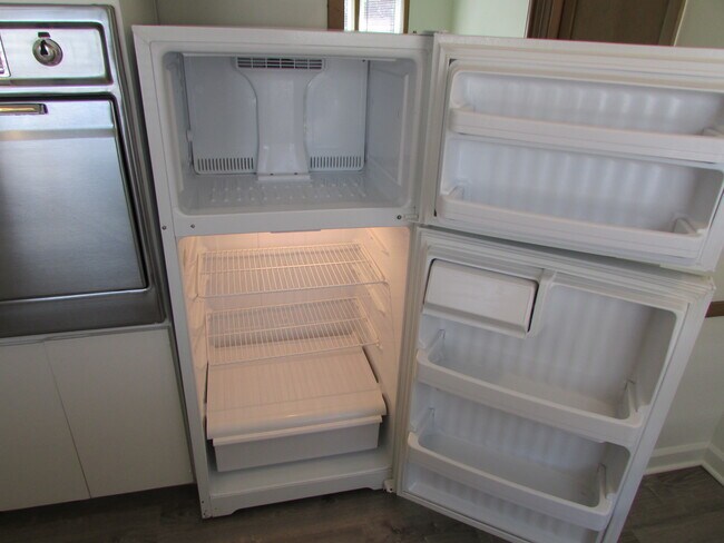 Refrigerator - 430 Callan Ave