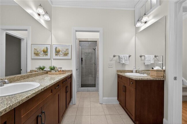 Building Photo - 428 Bill Kennedy Wy SE