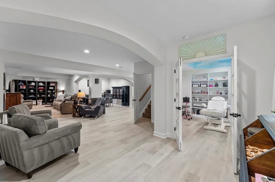 Building Photo - 5920 Hunton Wood Dr