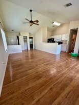 Building Photo - 184 Prairie Springs Loop