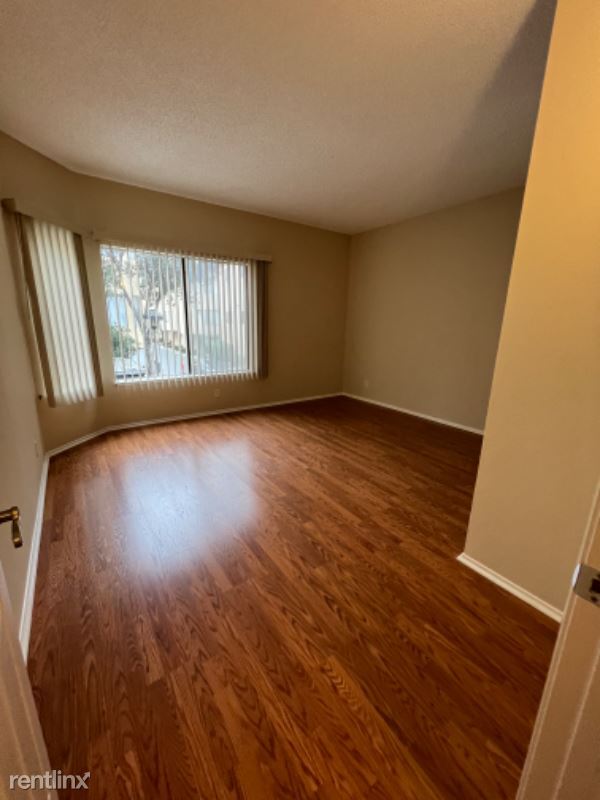 Building Photo - 2 br, 1 bath Condo - 1907 Magdalena Cir # 43