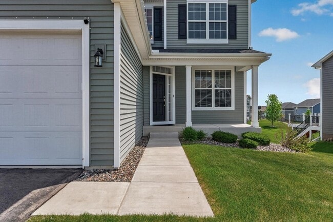 Building Photo - 1559 Edgebrook Ln