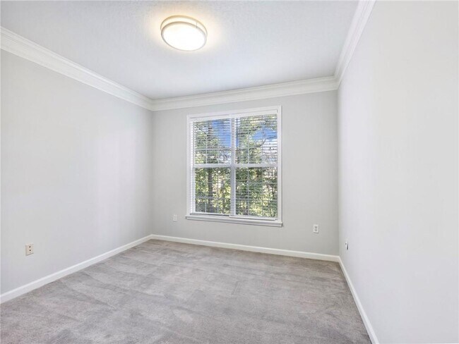 Building Photo - 5207 Westchester Ridge NE