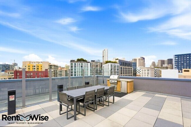 Building Photo - 1075 Market St