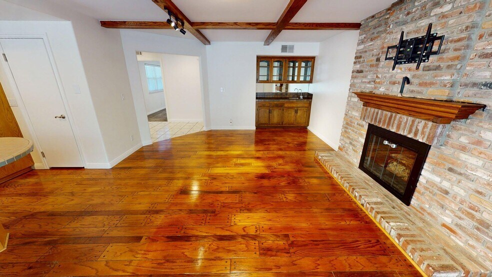 Building Photo - 832 Cayo Grande Ct