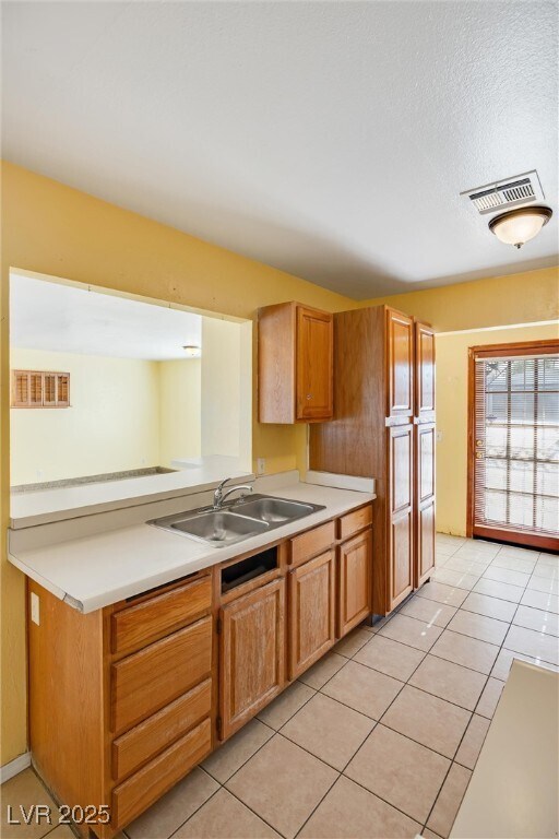 Building Photo - 203 Cimarron Ct