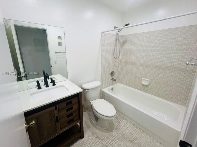 Building Photo - 9743 W McNab Rd