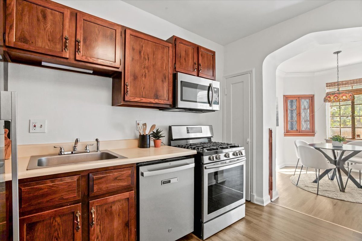 Building Photo - 1575 Fillmore St